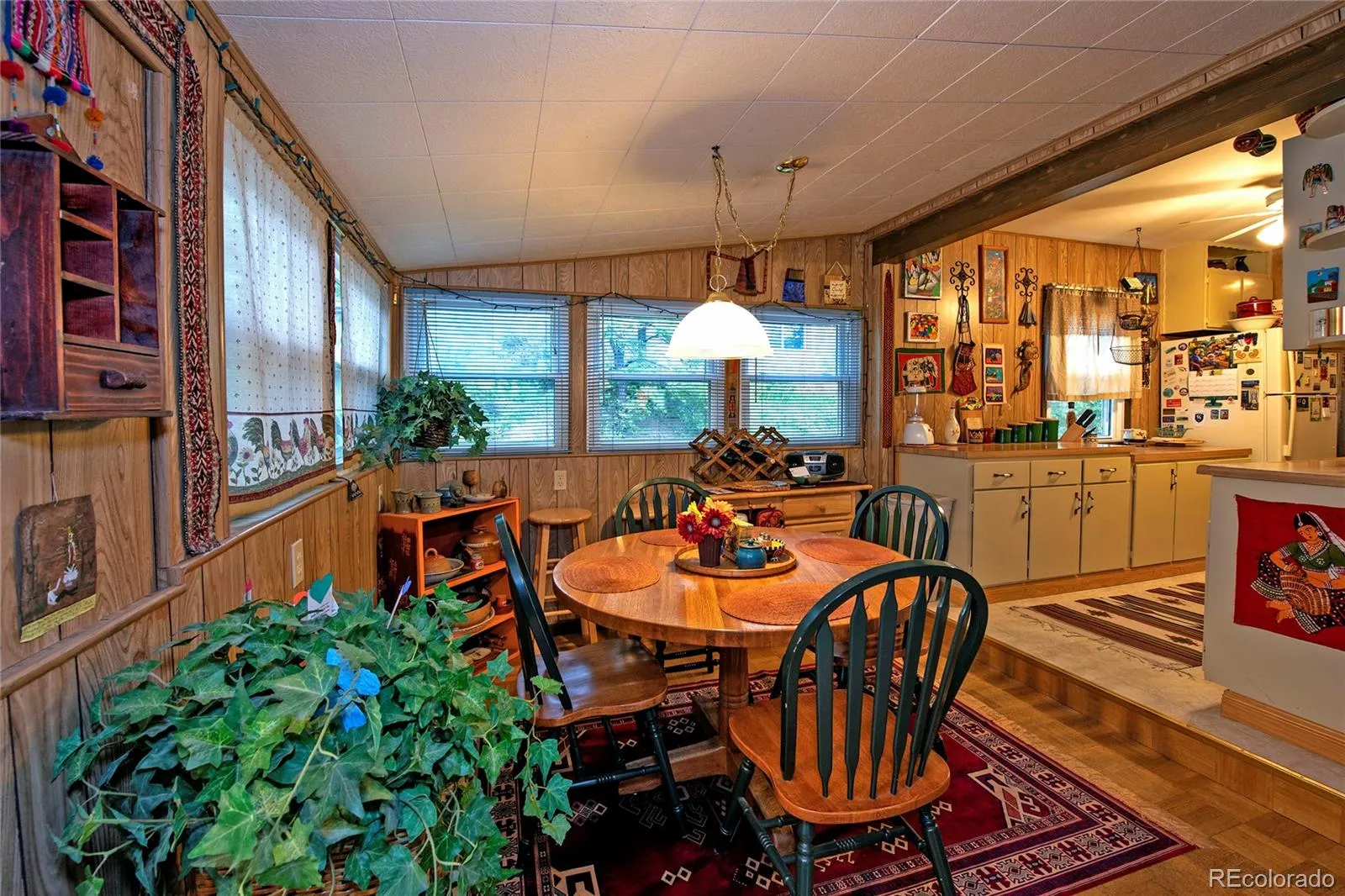 Golden, Colorado 80403, United States, 2 Bedrooms Bedrooms, ,1 BathroomBathrooms,Residential,Active,206498