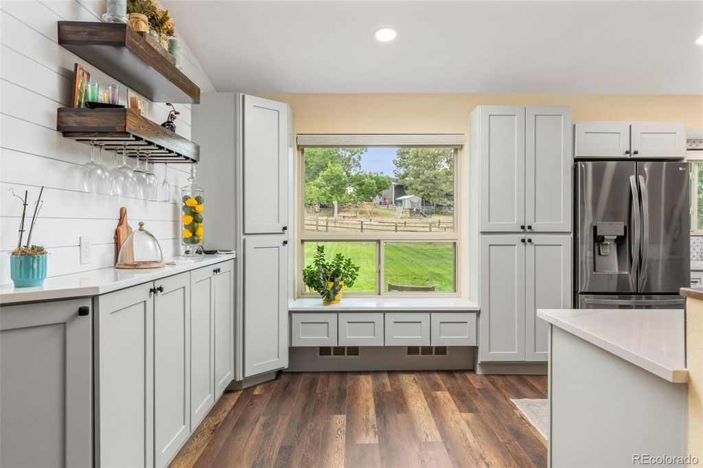 Photo of 6739 Hillpark Avenue, Parker, CO 80134 (MLS # 8762976)