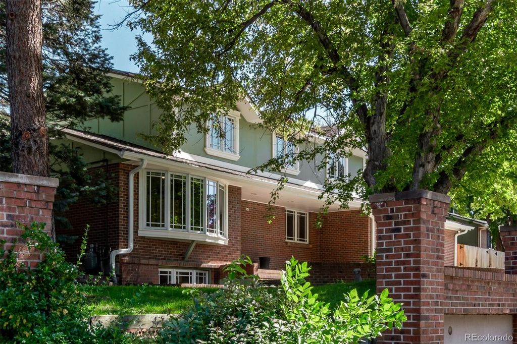 Photo of 1822 S Robb Street, Lakewood, CO 80232 (MLS # 3204828)