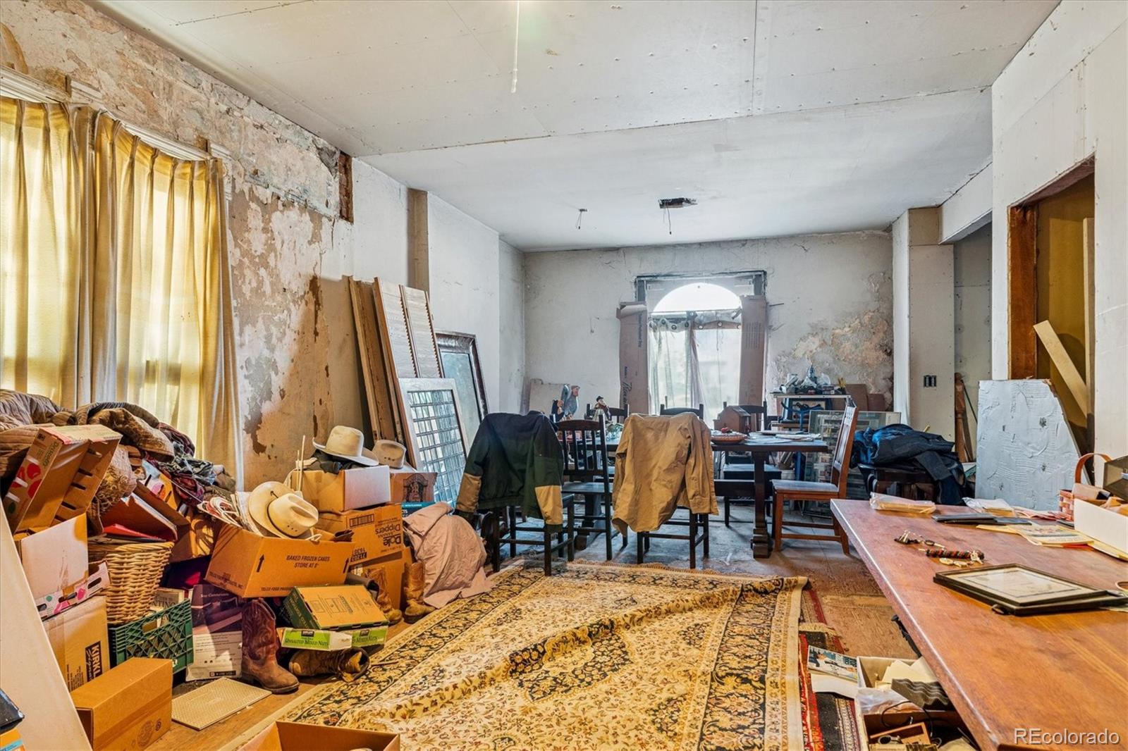 934 S Washington Street