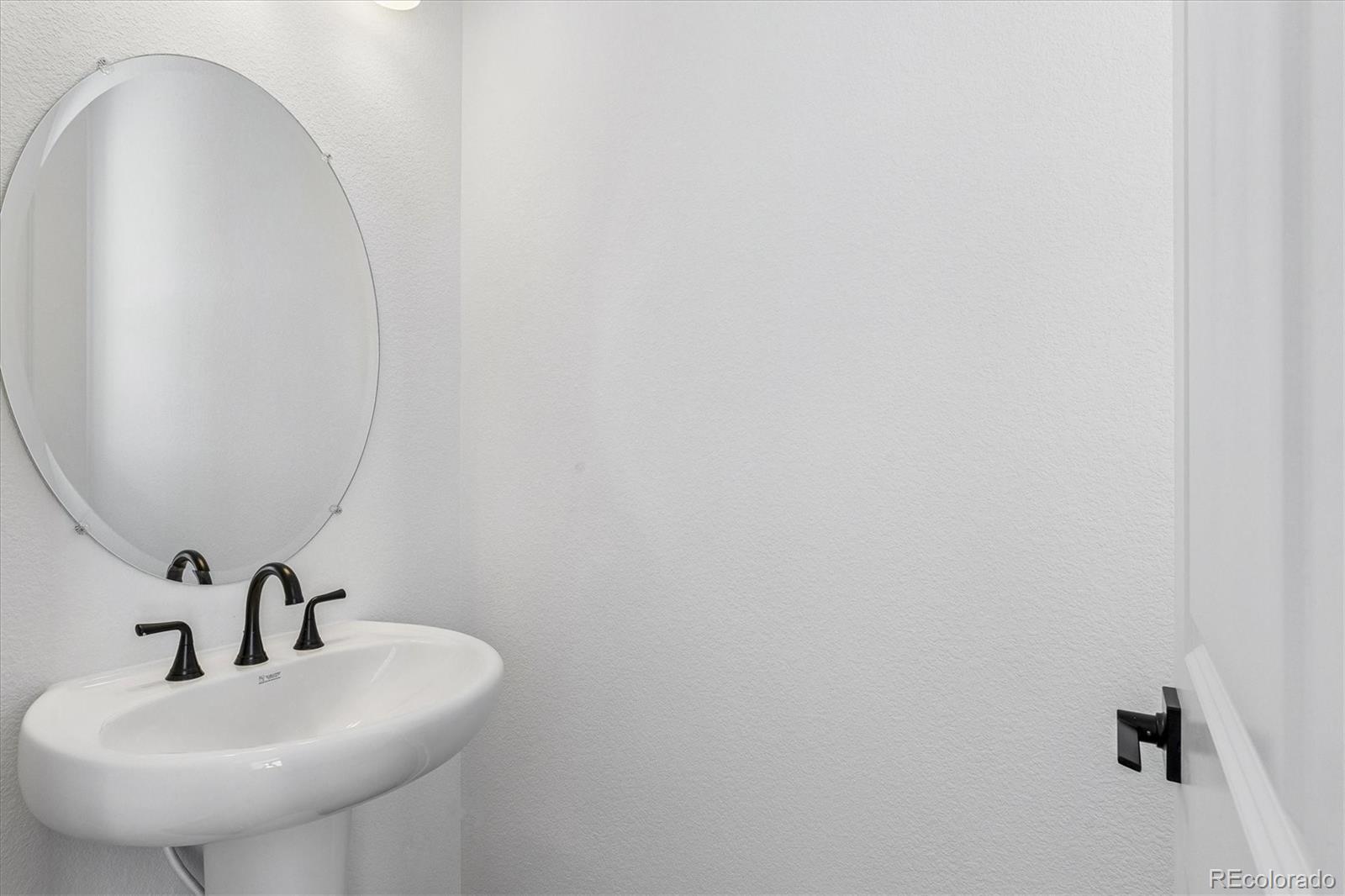 9156 Hayden Peak Street