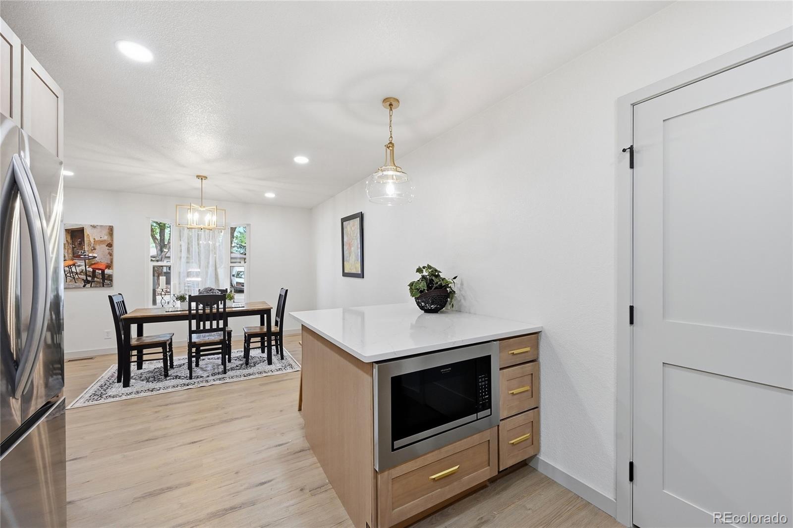 580 S Field Court