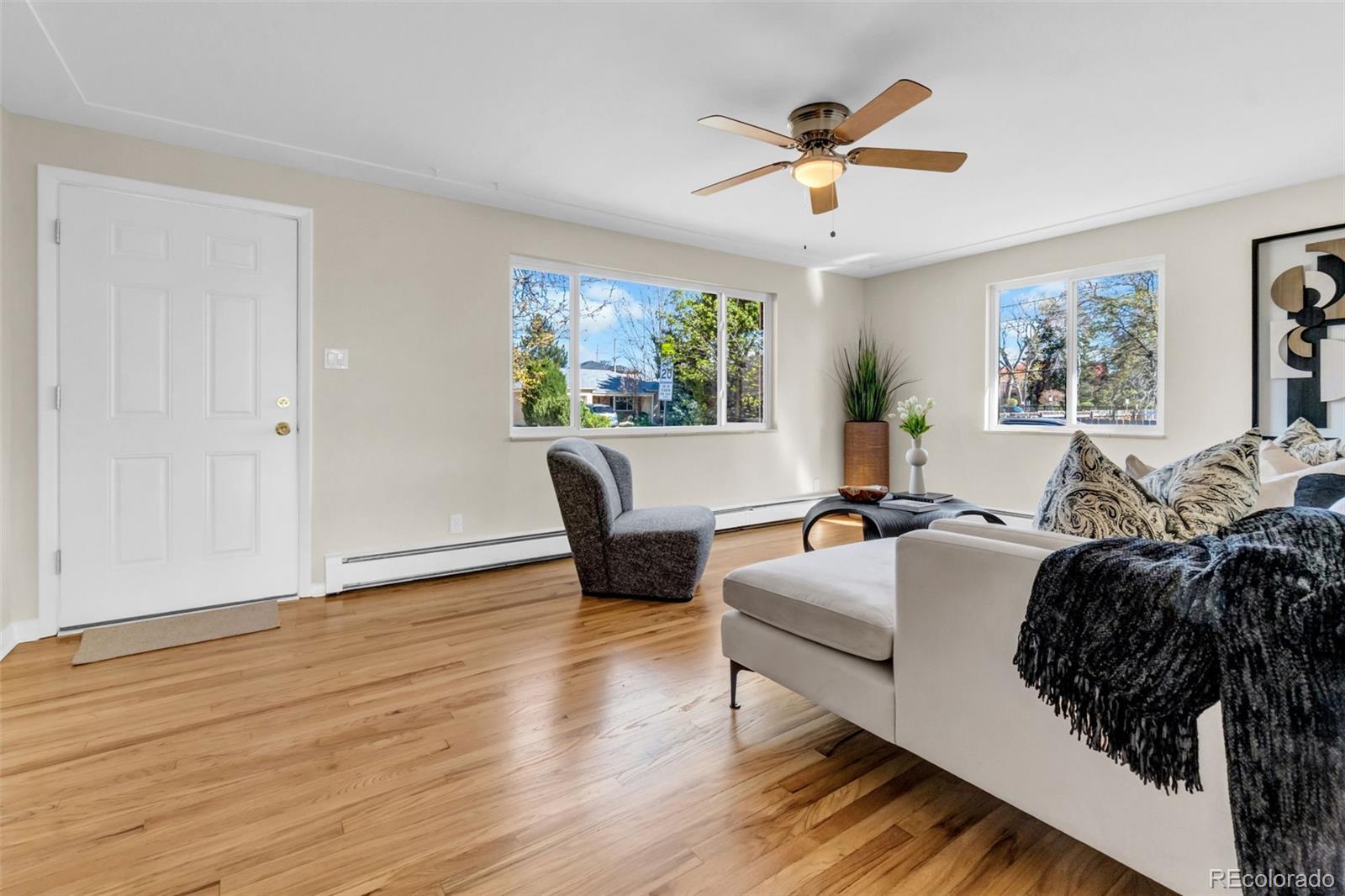 2275 S Clermont Street