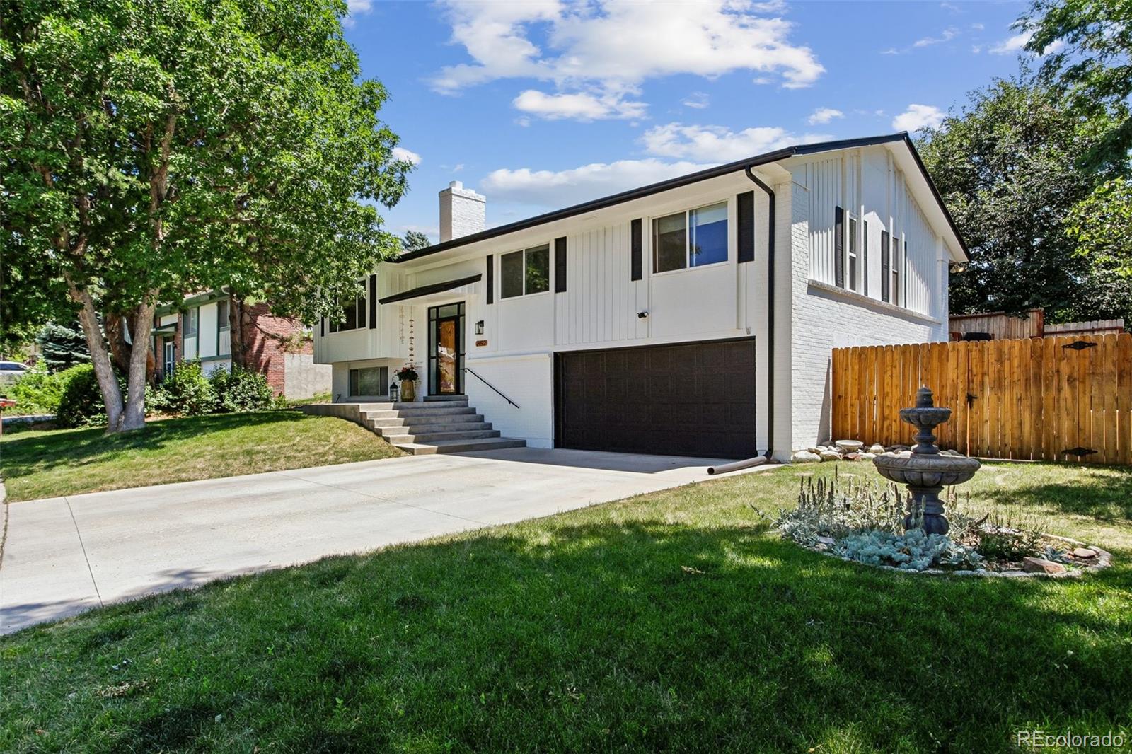 7492 E Bates Drive