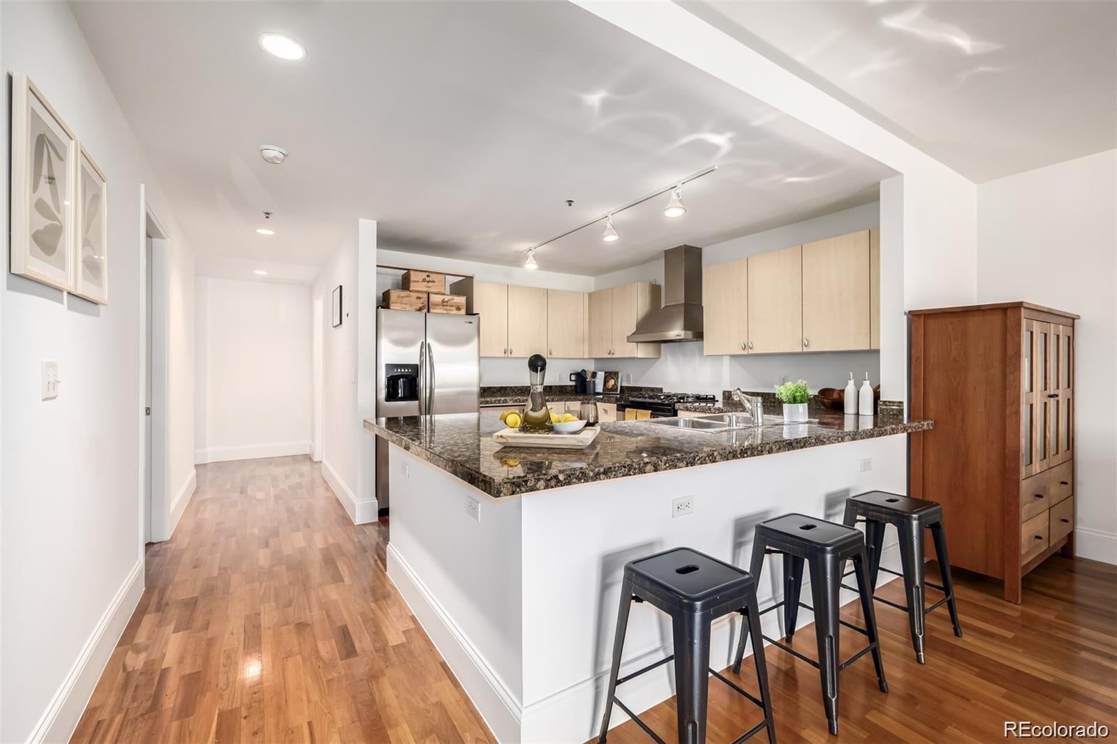 1560 Blake Street Unit 810, Denver, CO 80202 — MLS #6107778 — photo 20 of 48