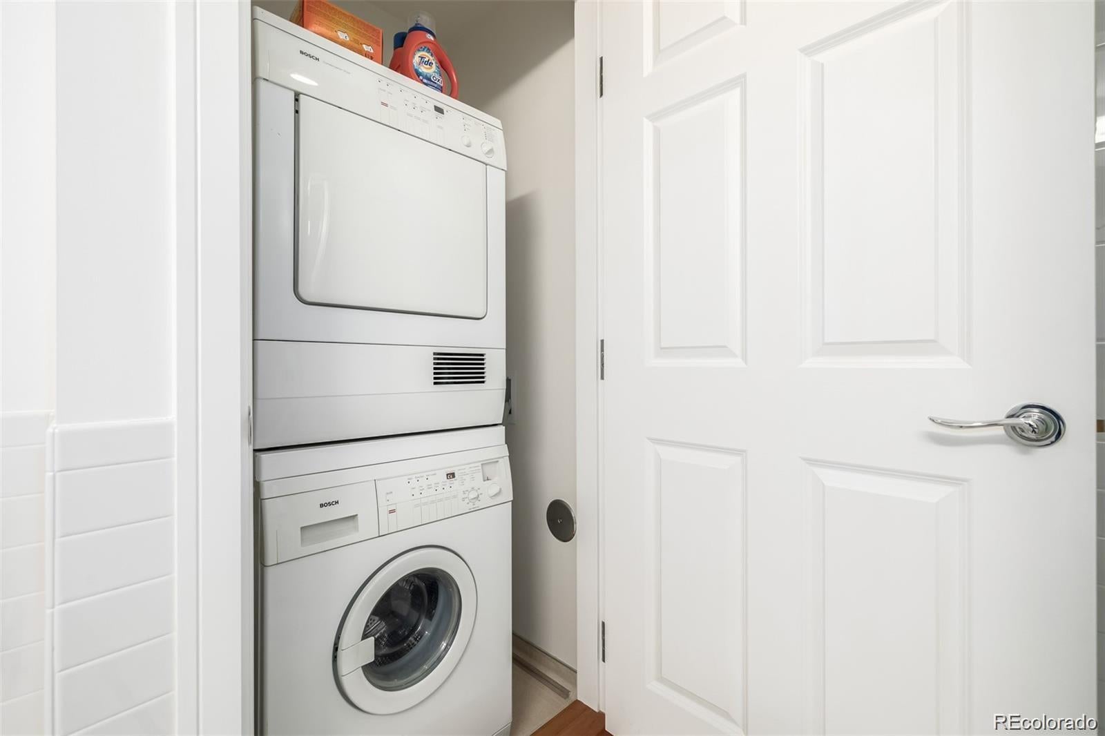 1560 Blake Street Unit 810, Denver, CO 80202 — MLS #6107778 — photo 37 of 48