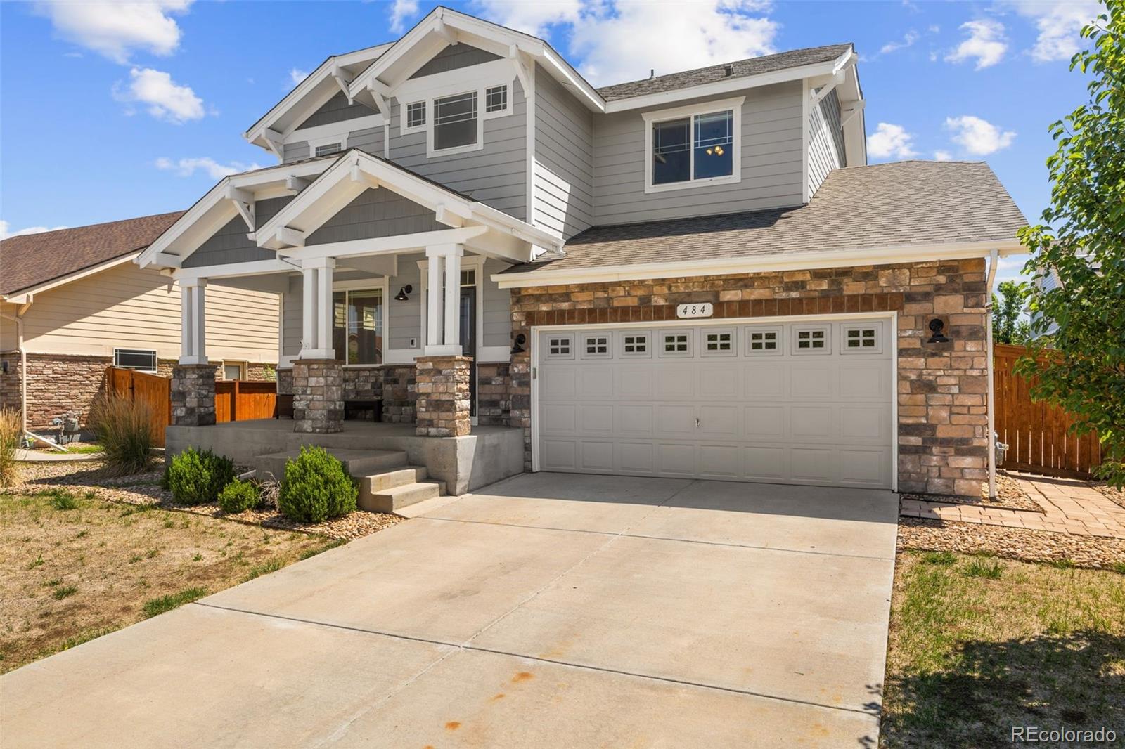 484 N Jamestown Way