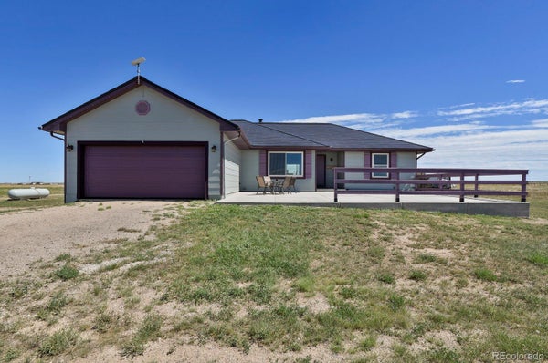 65303 E KETTLE LN, BYERS, CO 80103 - Image 69bcddb565d07ce23c3da2b5ac404cb3/3095684690