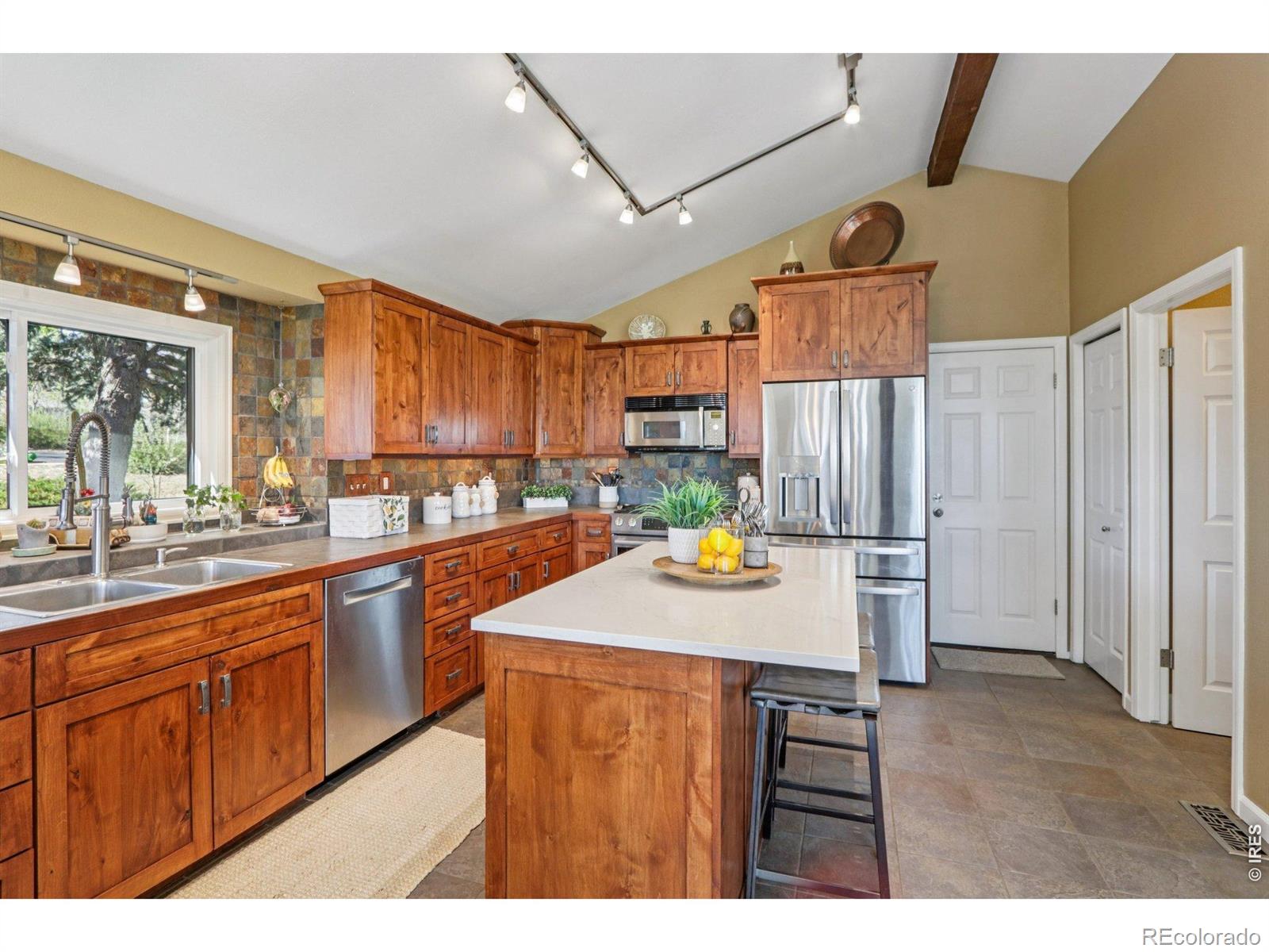 6640 Paiute Court