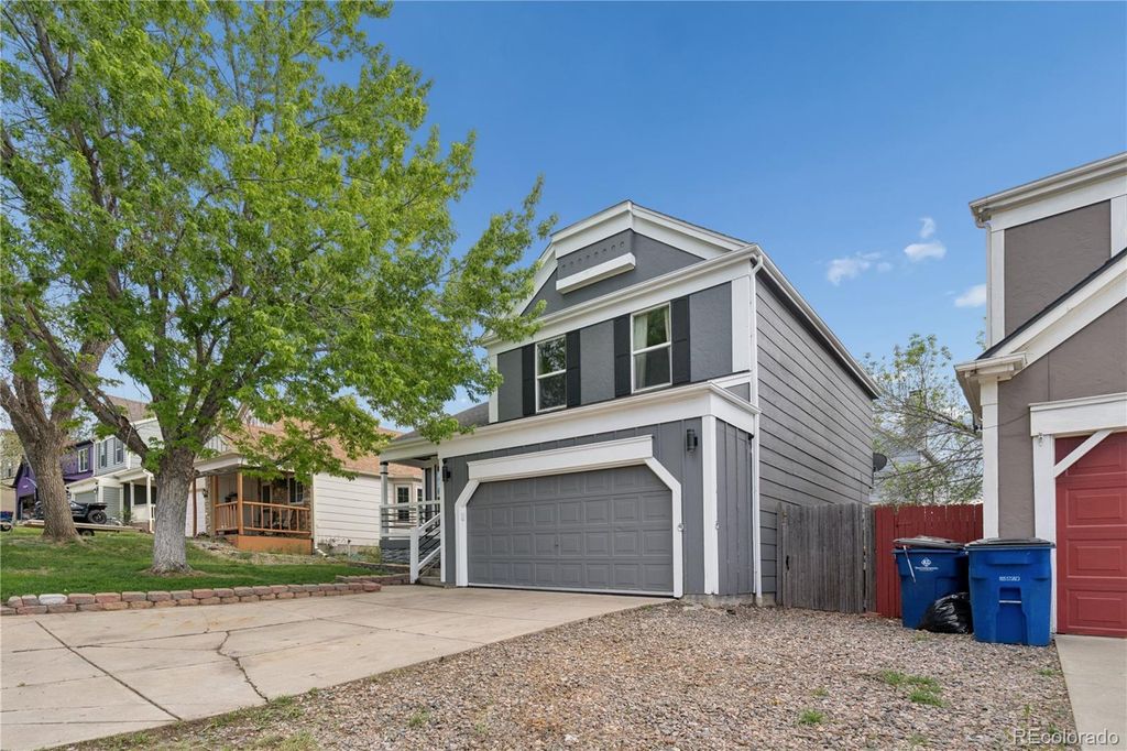 Photo of 9872 Garwood Street, Littleton, CO 80125 (MLS # 7631440)