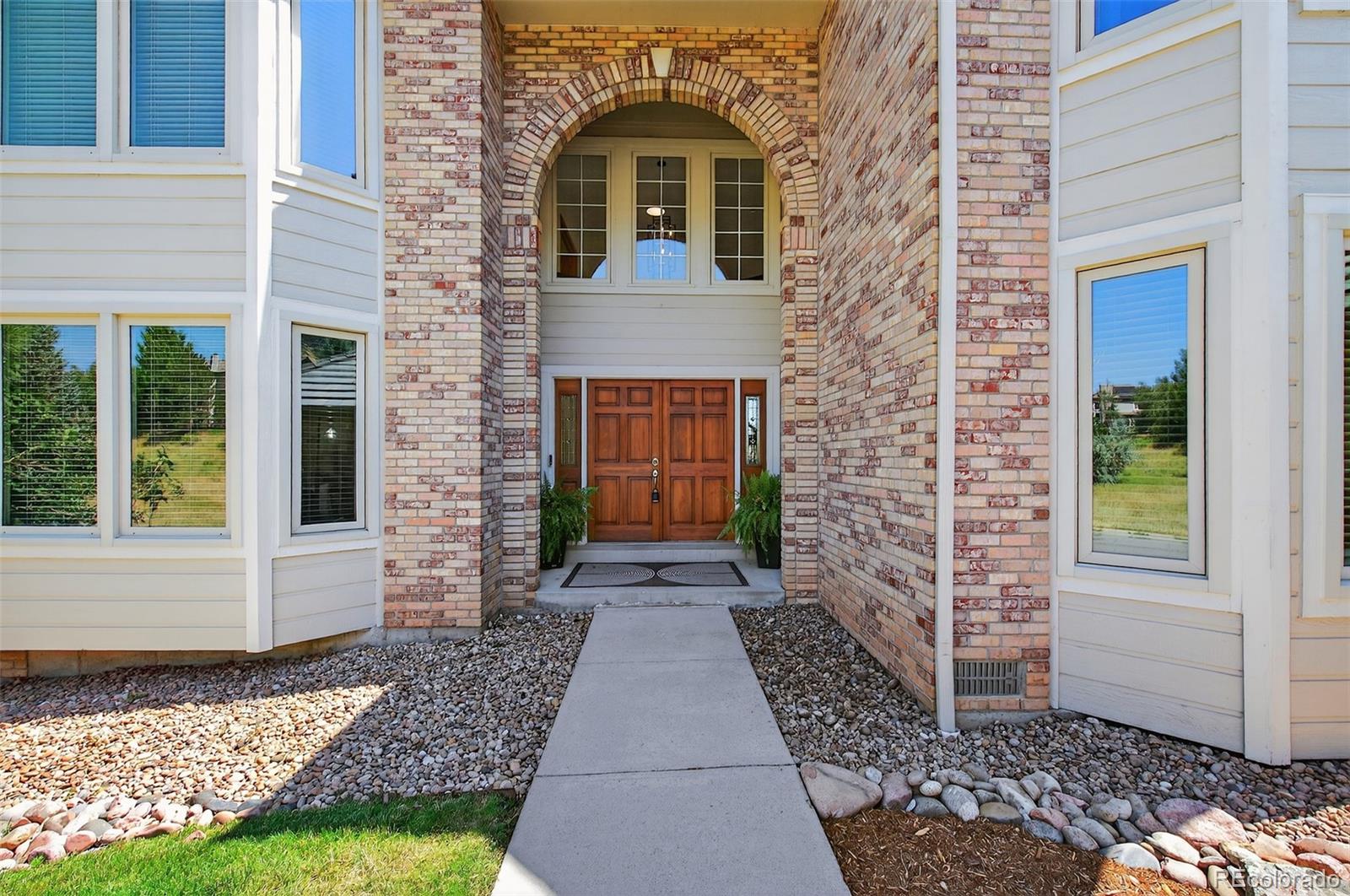 6 Amberwood Lane
