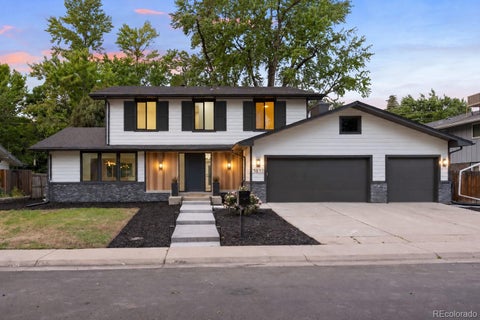 Photo of 3851 S Quebec Street, Denver, CO 80237 (MLS # 8529022)