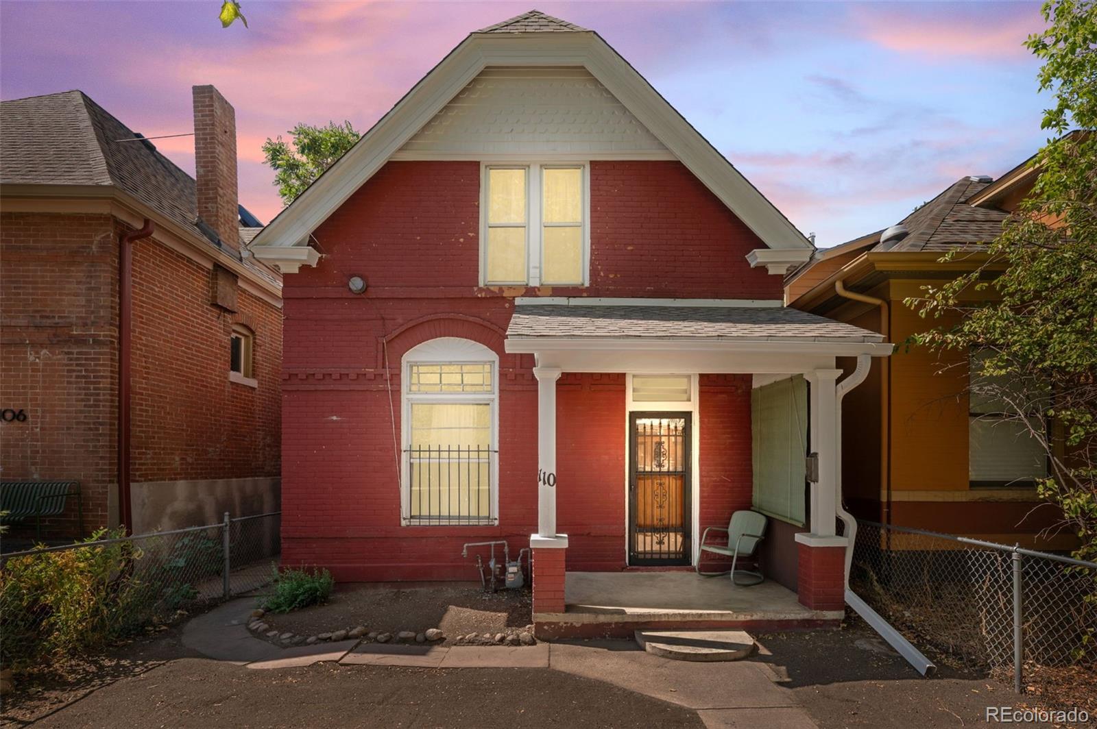 110 W Ellsworth Avenue