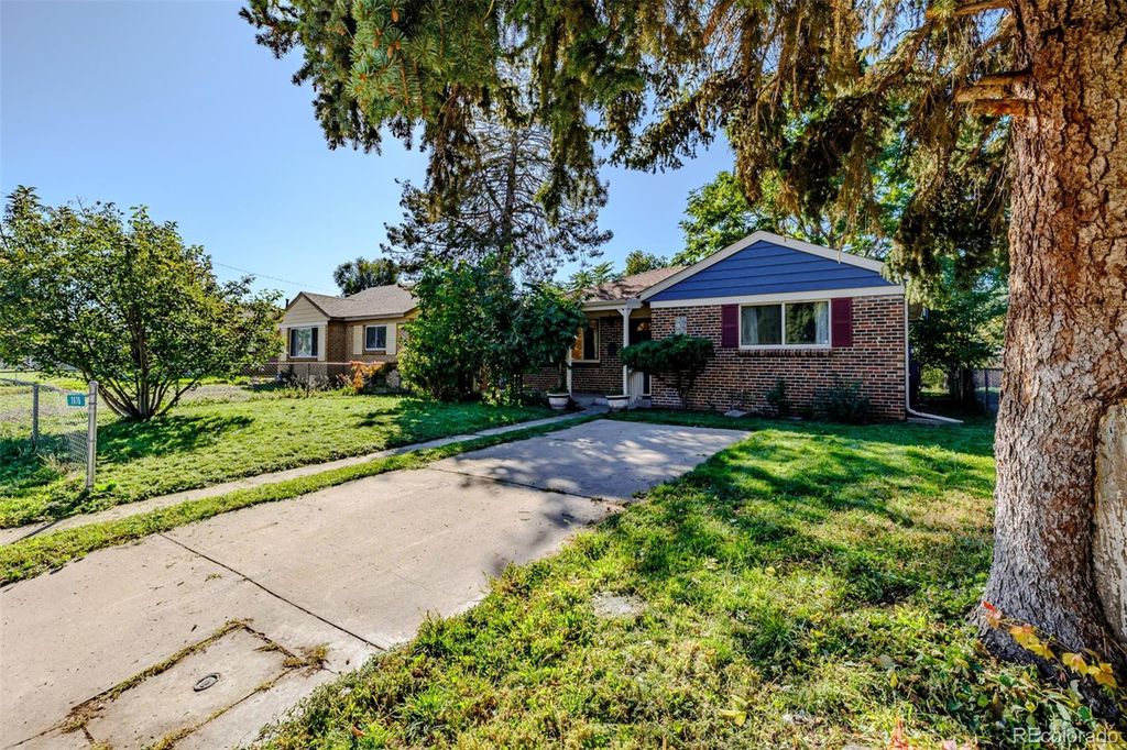 Photo of 2675 Pontiac Street, Denver, CO 80207 (MLS # 2964598)