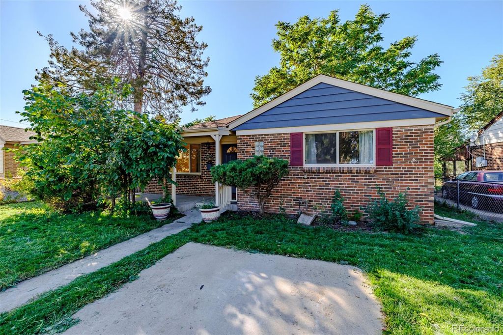 Photo of 2675 Pontiac Street, Denver, CO 80207 (MLS # 2964598)