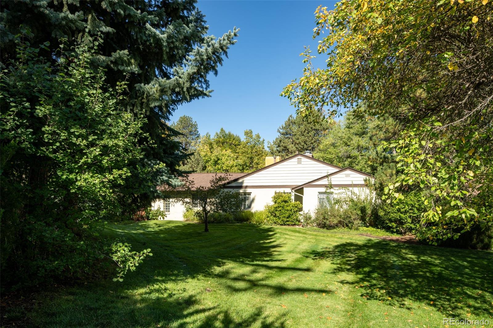 3330 Belcaro Drive