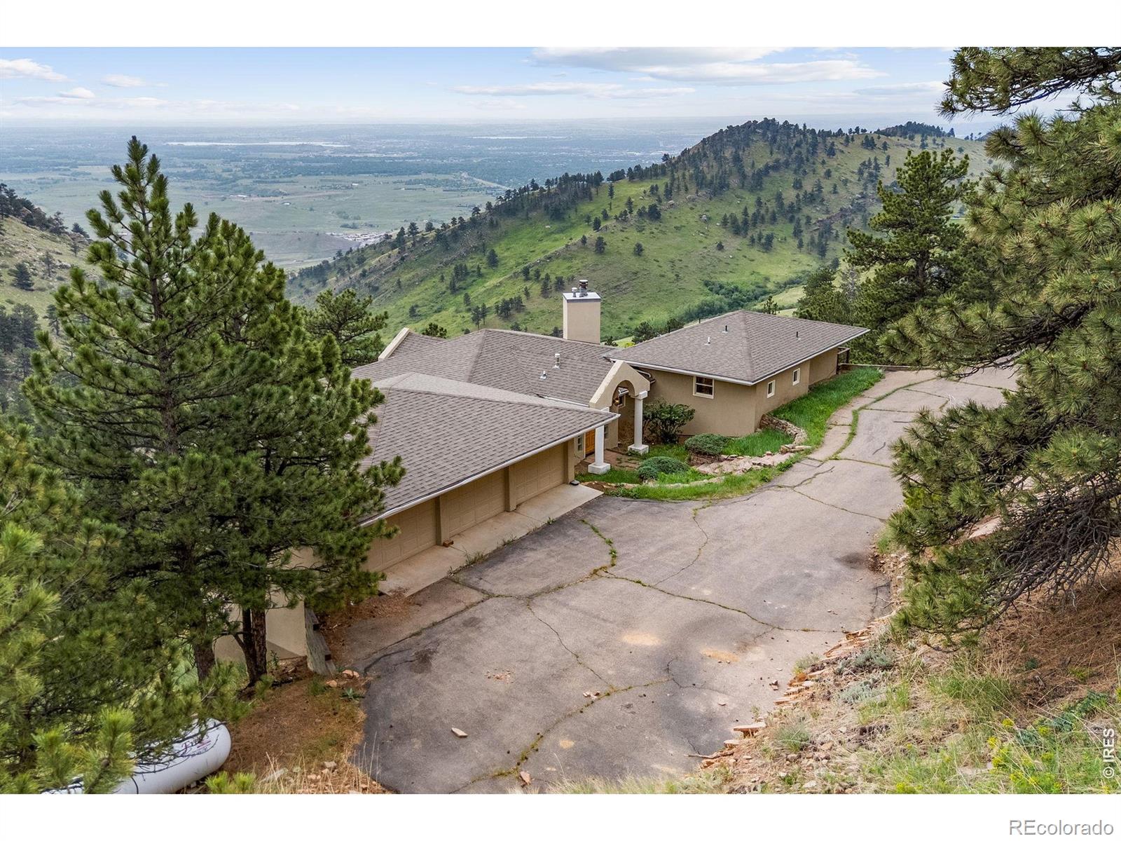 6196 Red Hill Road