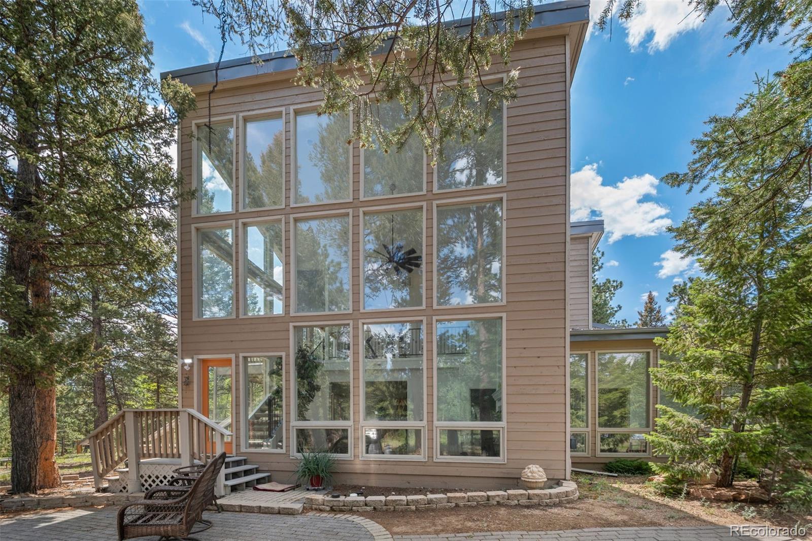 72 Ridge Lane