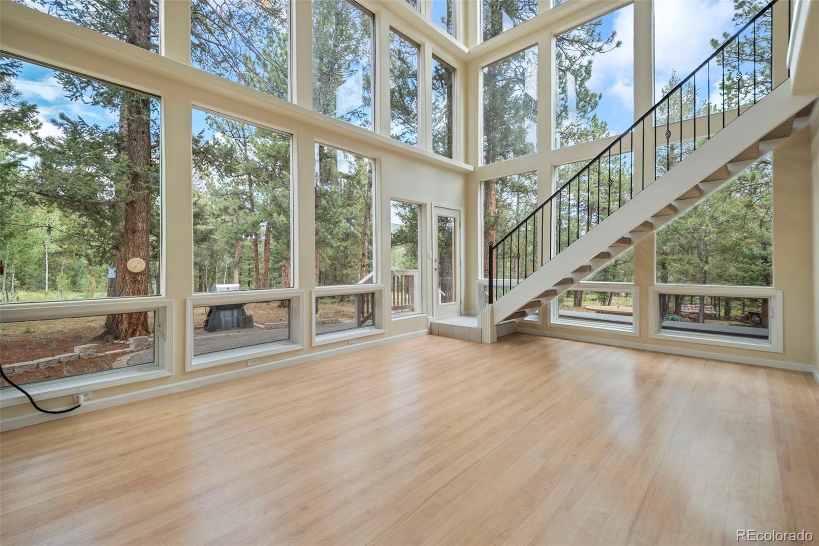 72 Ridge Lane