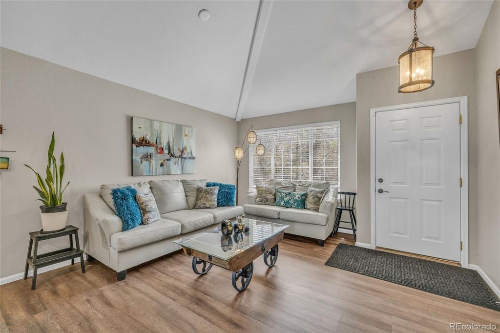 Photo of 6809 Tiger Walk, Littleton, CO 80124 (MLS # 4690109)