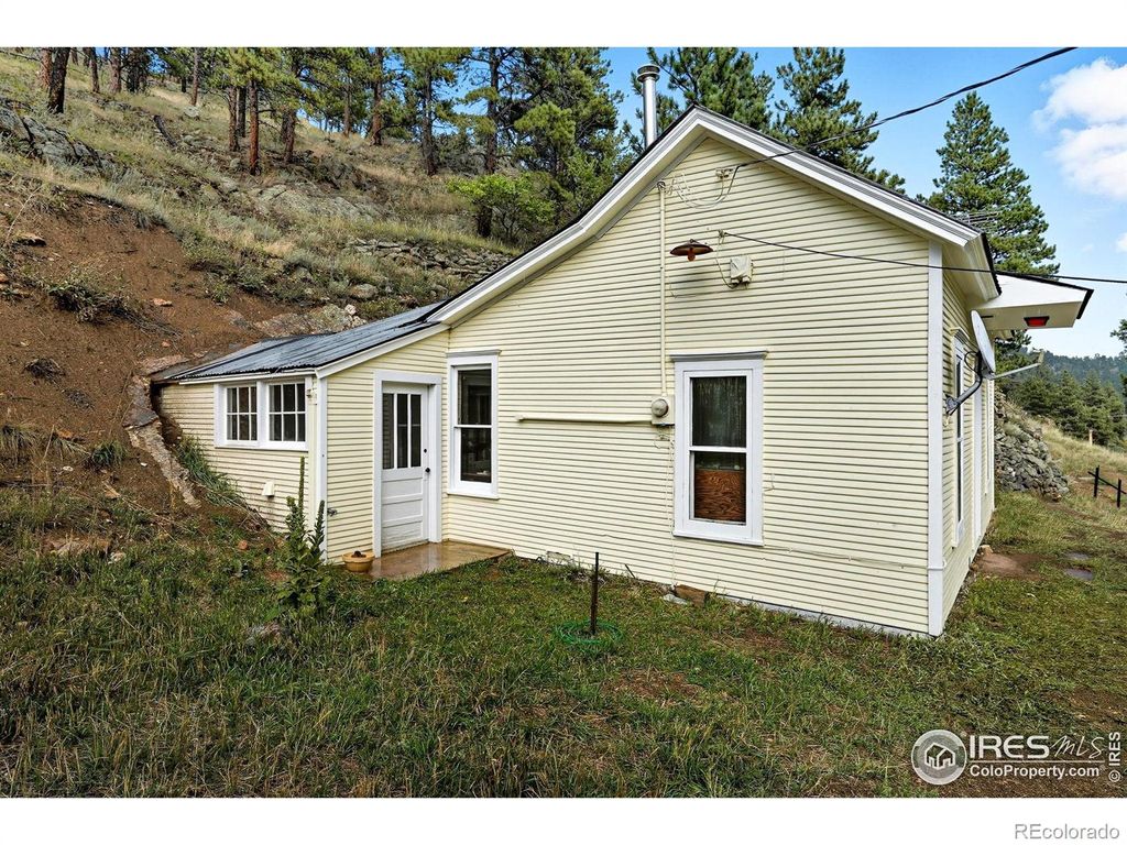 Photo of 6112 Fourmile Canyon Drive, Boulder, CO 80302 (MLS # IR1043639)