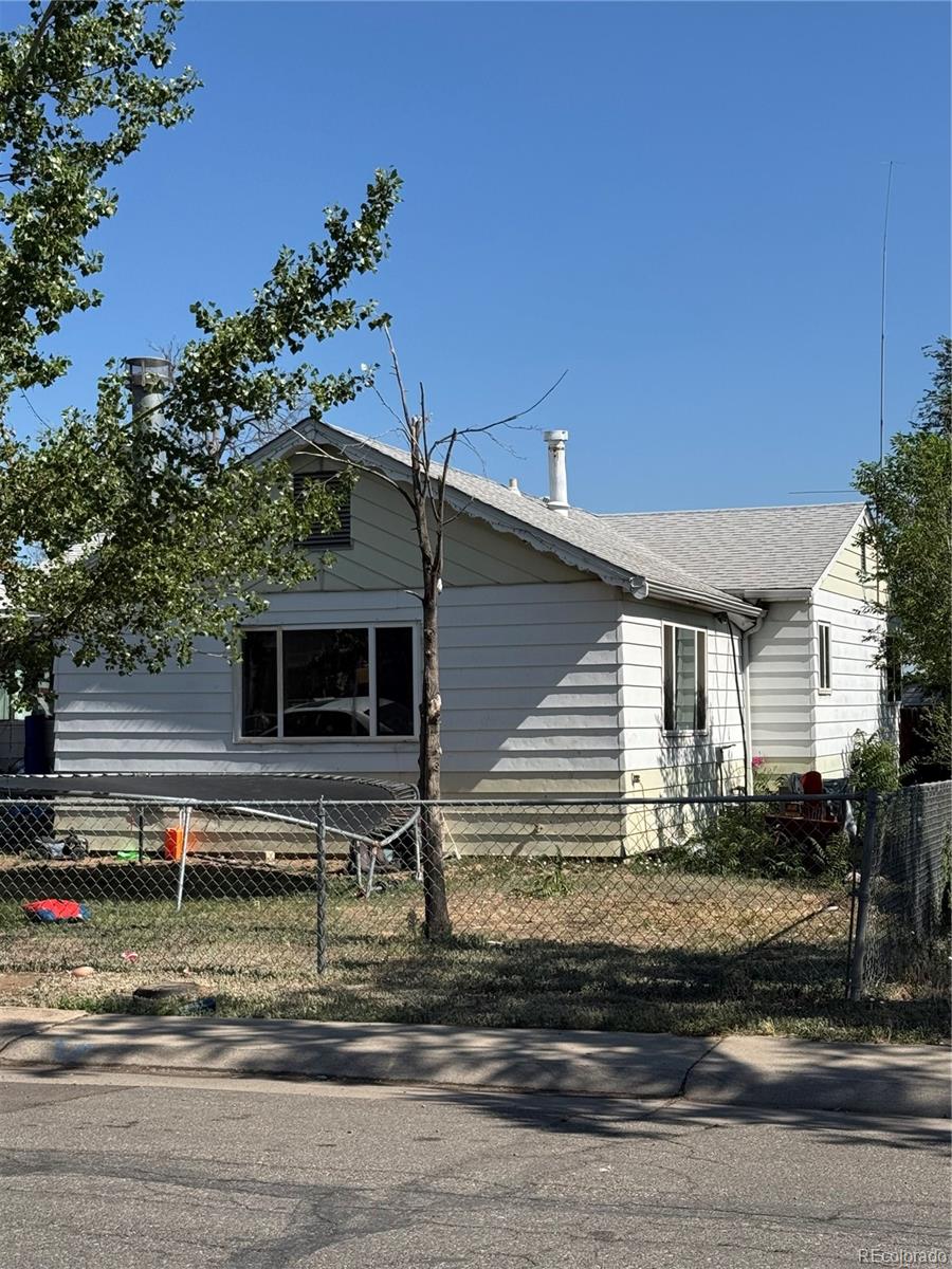Photo of 4889 W Tennessee Avenue, Denver, CO 80219 (MLS # 8897346)