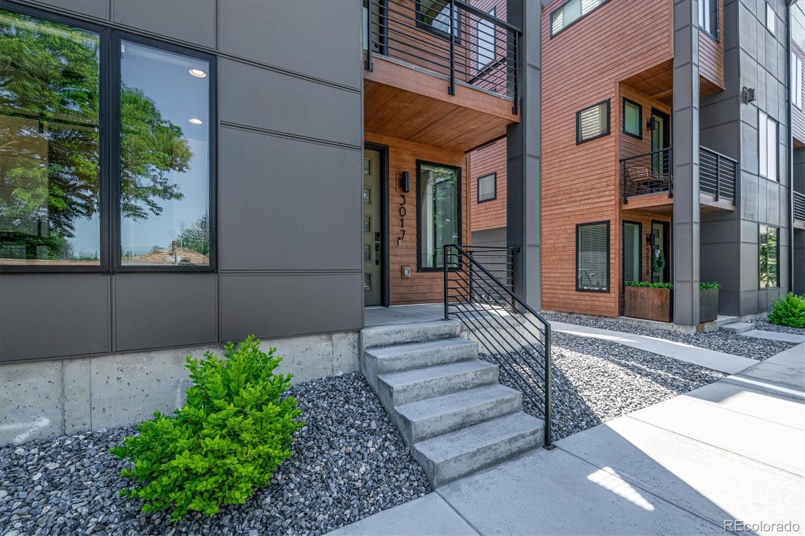3017 W 53rd Avenue
