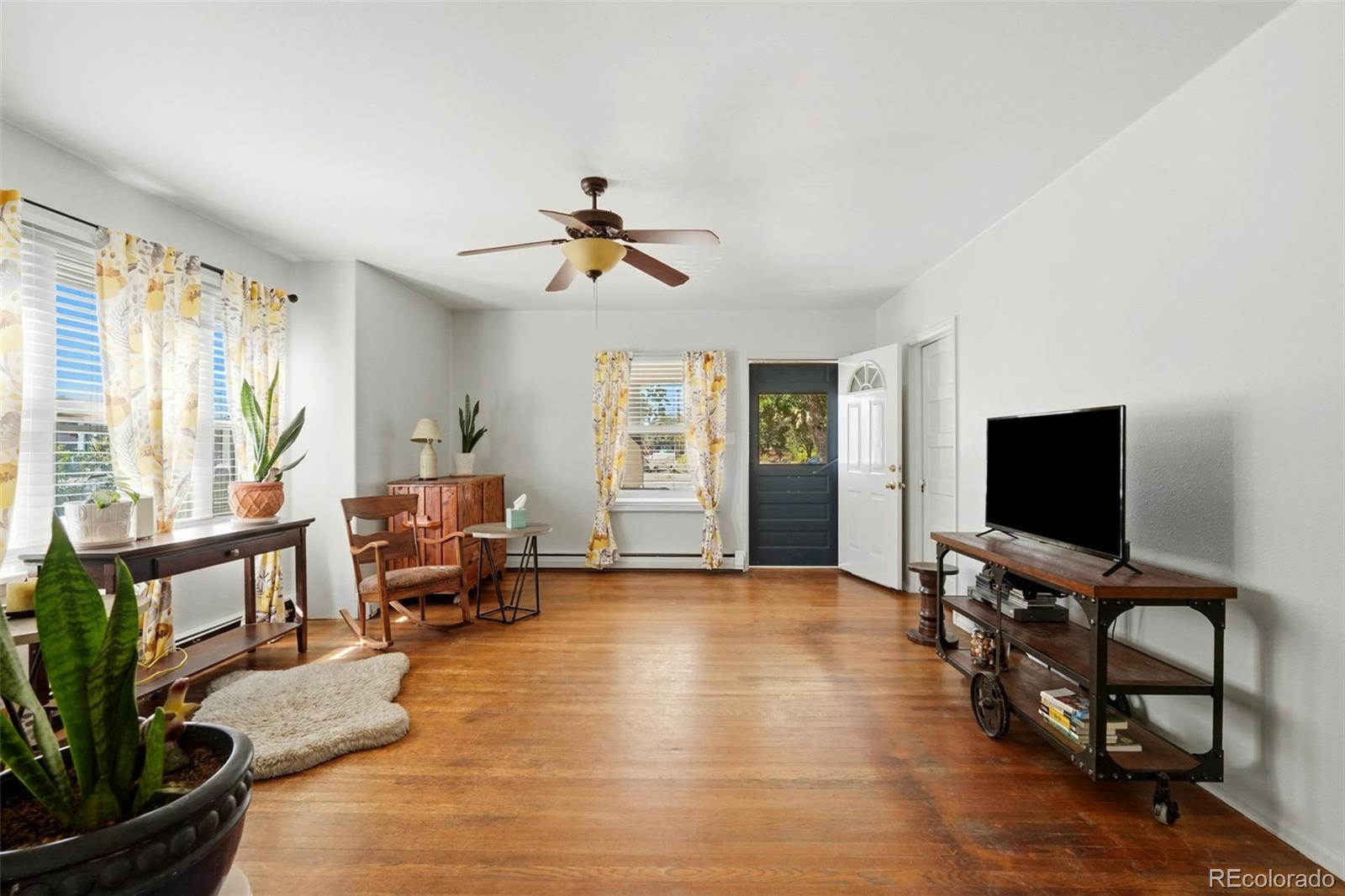 50 S 6th Avenue