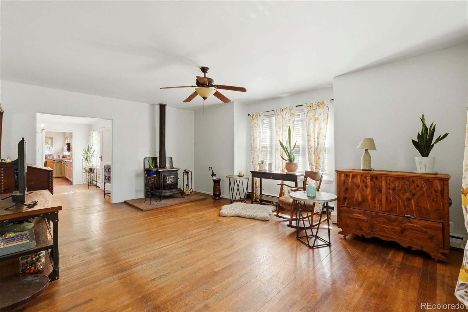 50 S 6th Avenue