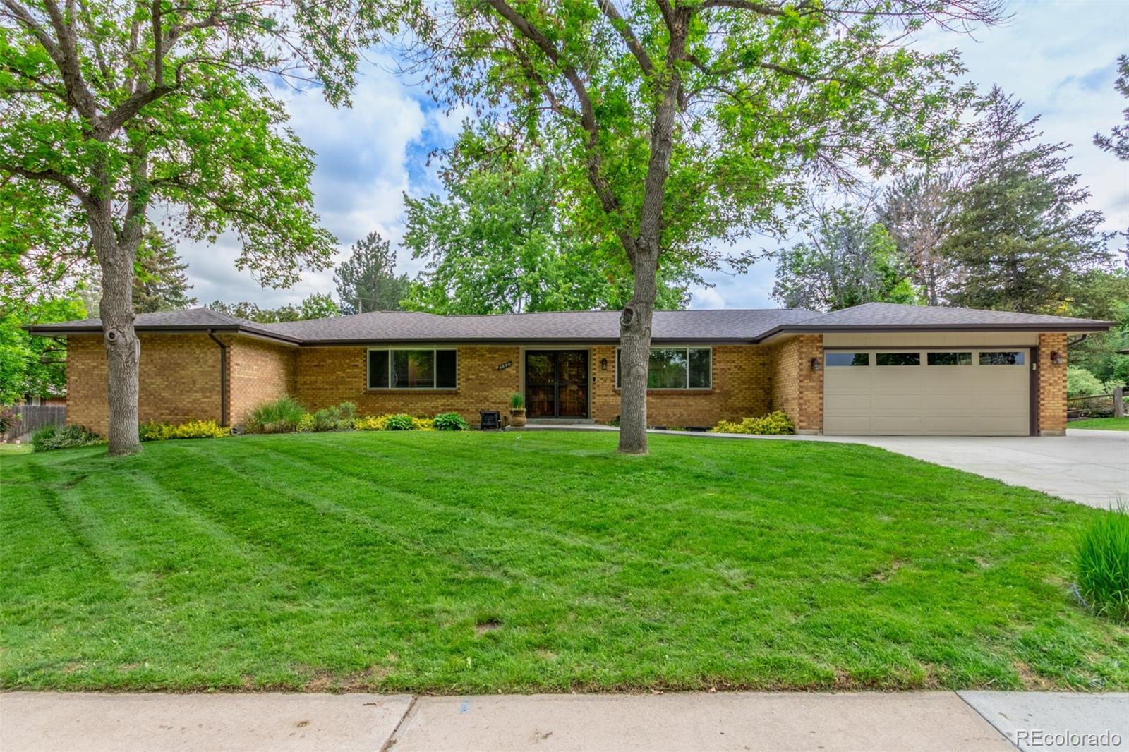 5890 W Quarles Drive