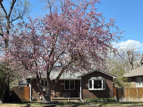 Photo of 1439 S University Boulevard, Denver, CO 80210 (MLS # 6597043)