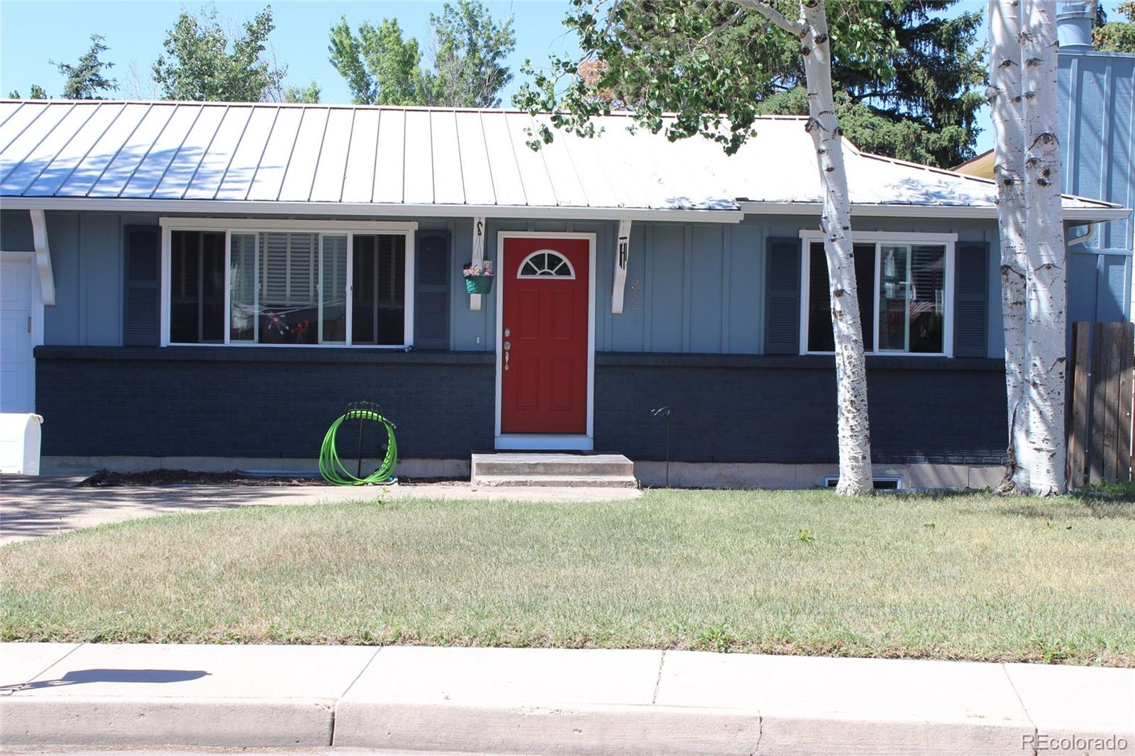 3841 Fetlock Circle