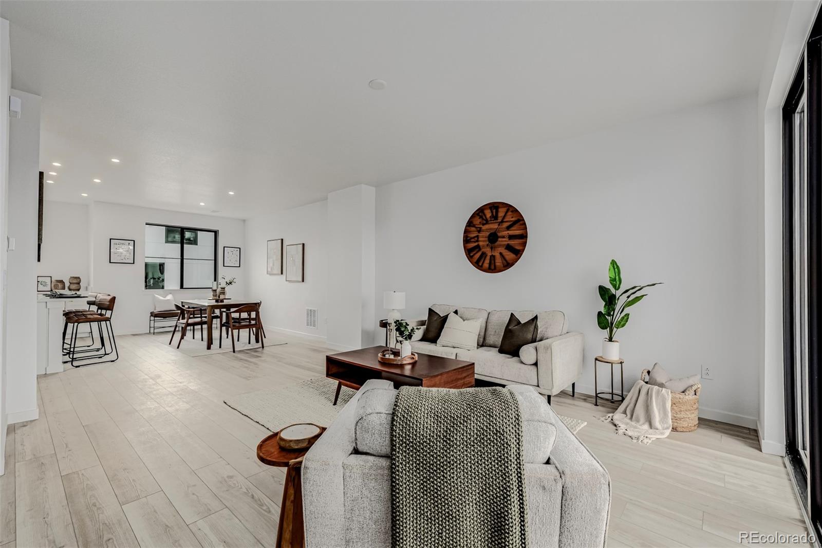 2078 S Holly Street 3