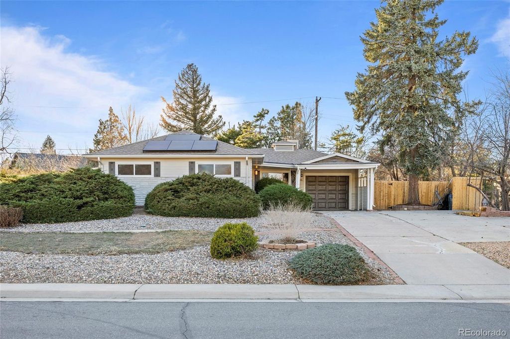 Photo of 1395 Kline Street, Lakewood, CO 80215 (MLS # 6408941)