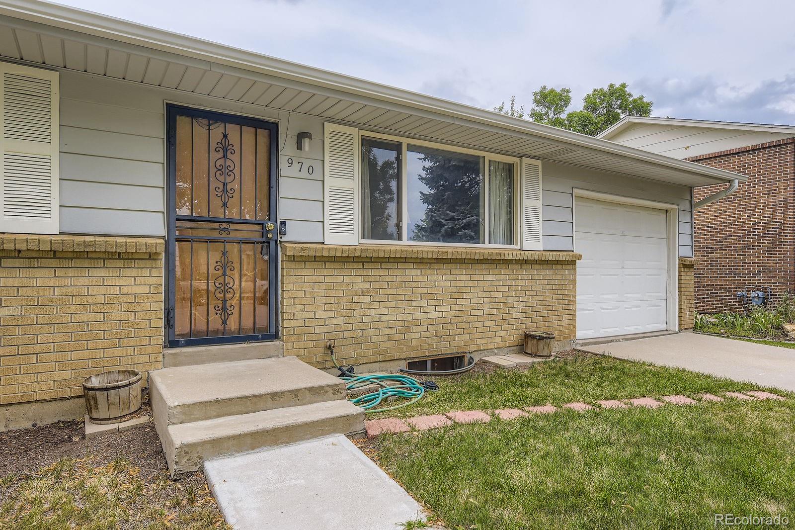 970 Olathe Street