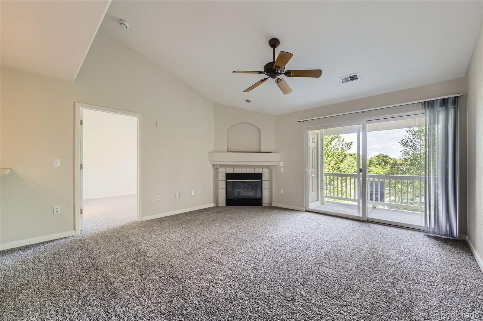 3375 Boulder Circle 204