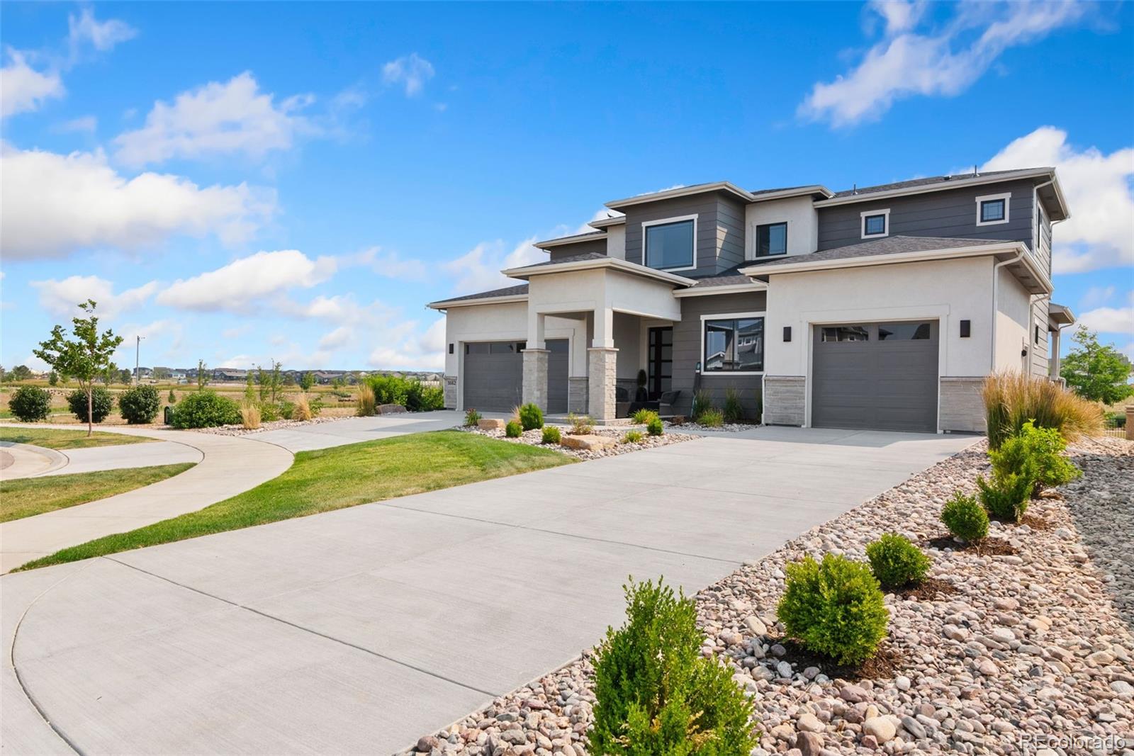 3662 N Buchanan Court