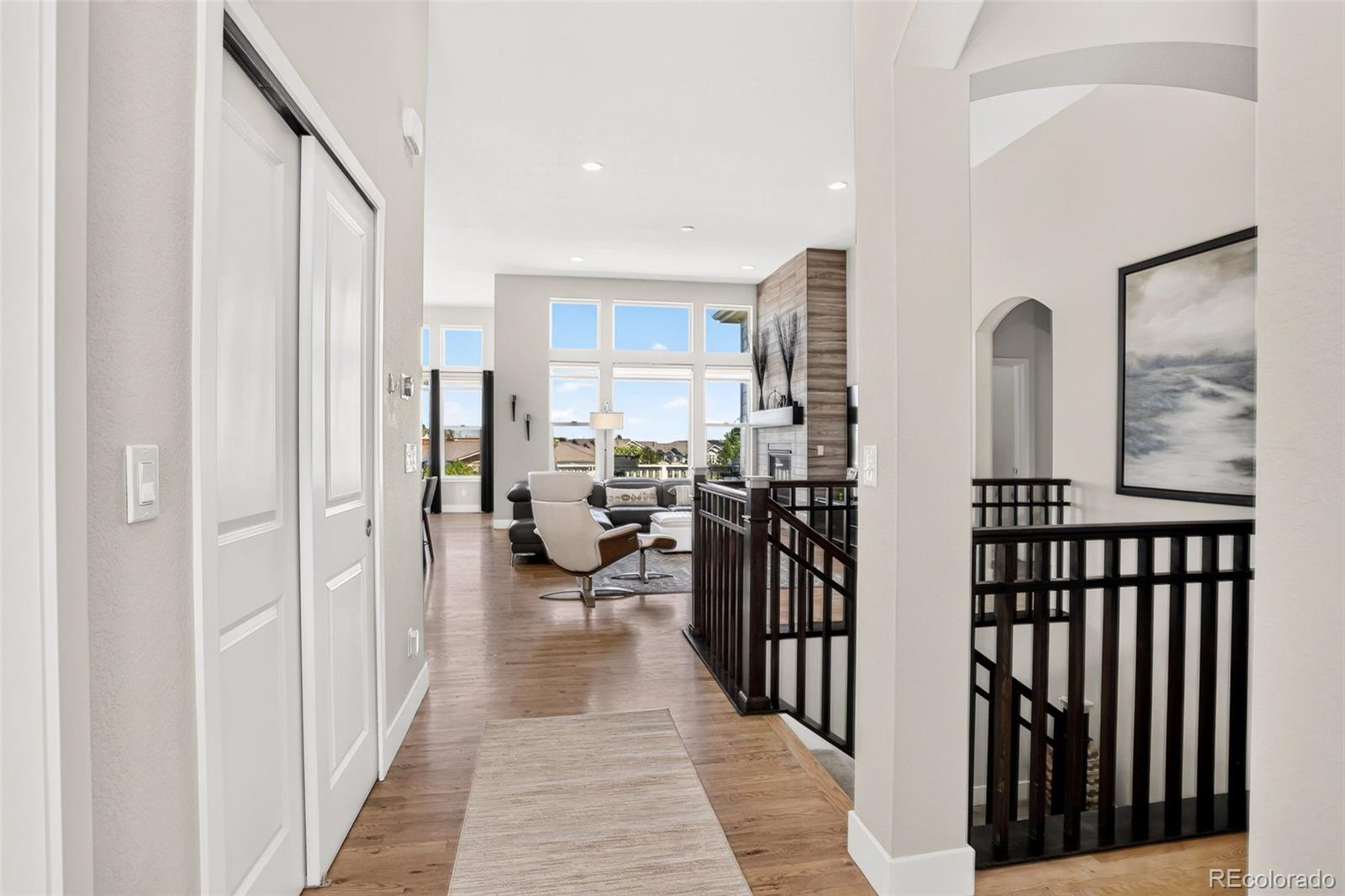 8736 Holman Circle