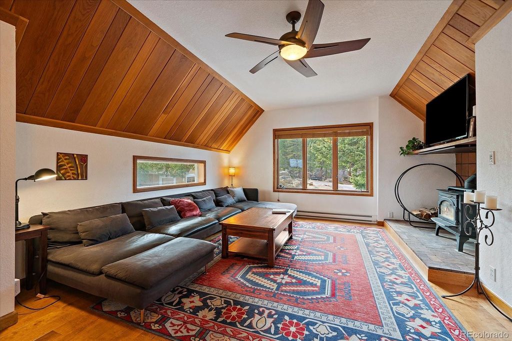 Photo of 6516 Vesuvius Road, Evergreen, CO 80439 (MLS # 3506606)