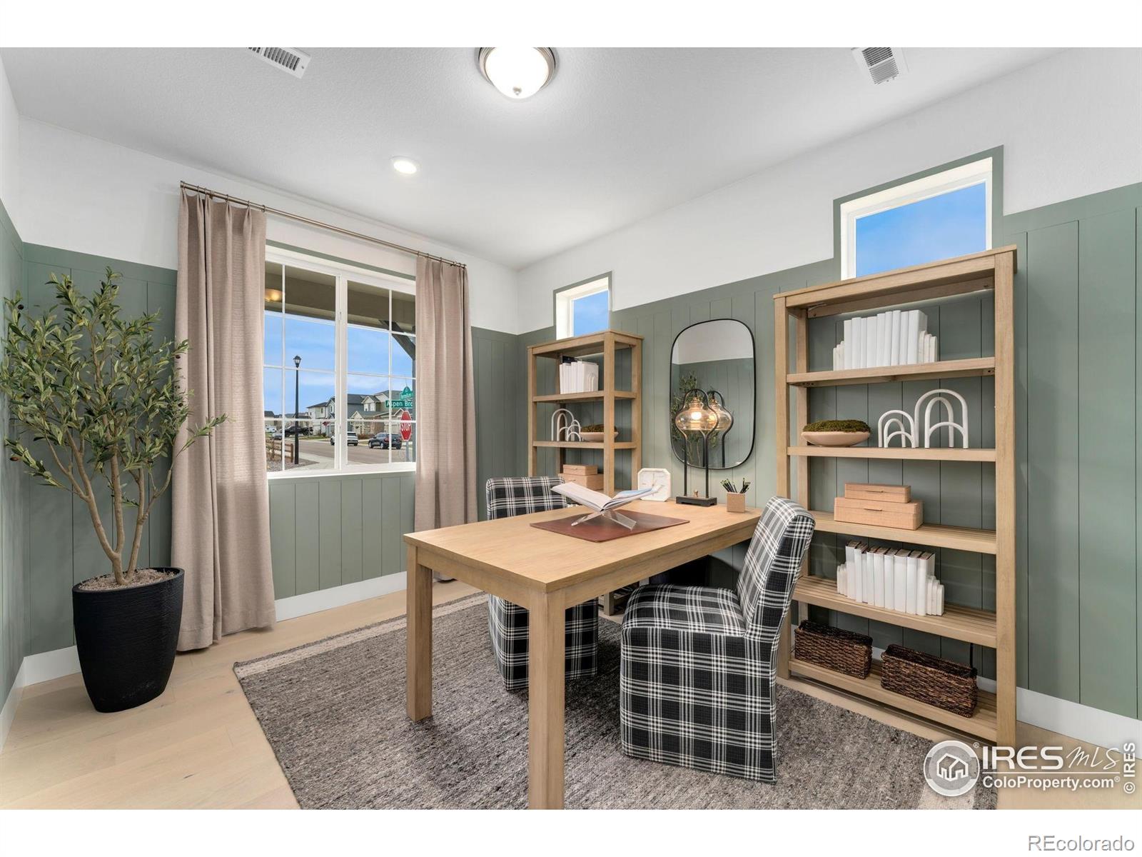 7201 Aspen Brook Avenue