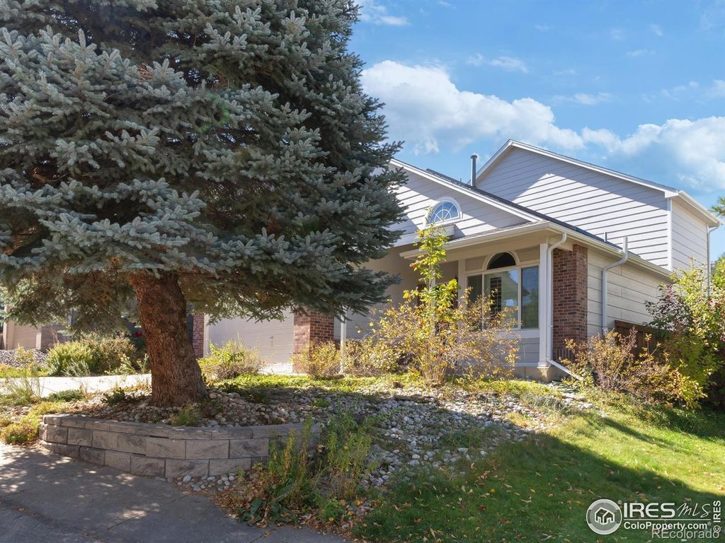 Photo of 627 Somerset Drive, Golden, CO 80401 (MLS # IR1046378)