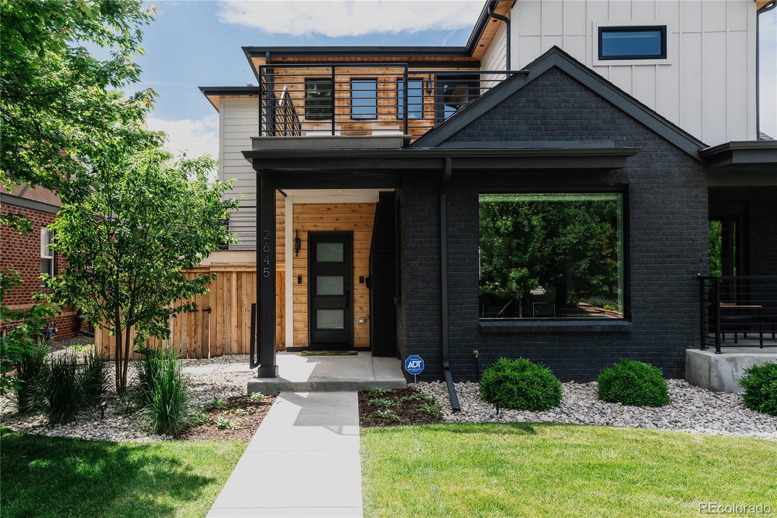 2645 Eudora Street