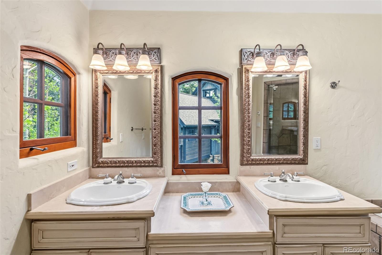 54 Boulder Cir, Breckenridge, CO, 80424, USA, 7 Bedrooms Bedrooms, ,6 BathroomsBathrooms,Residential,Active,54 Boulder Cir,9553539
