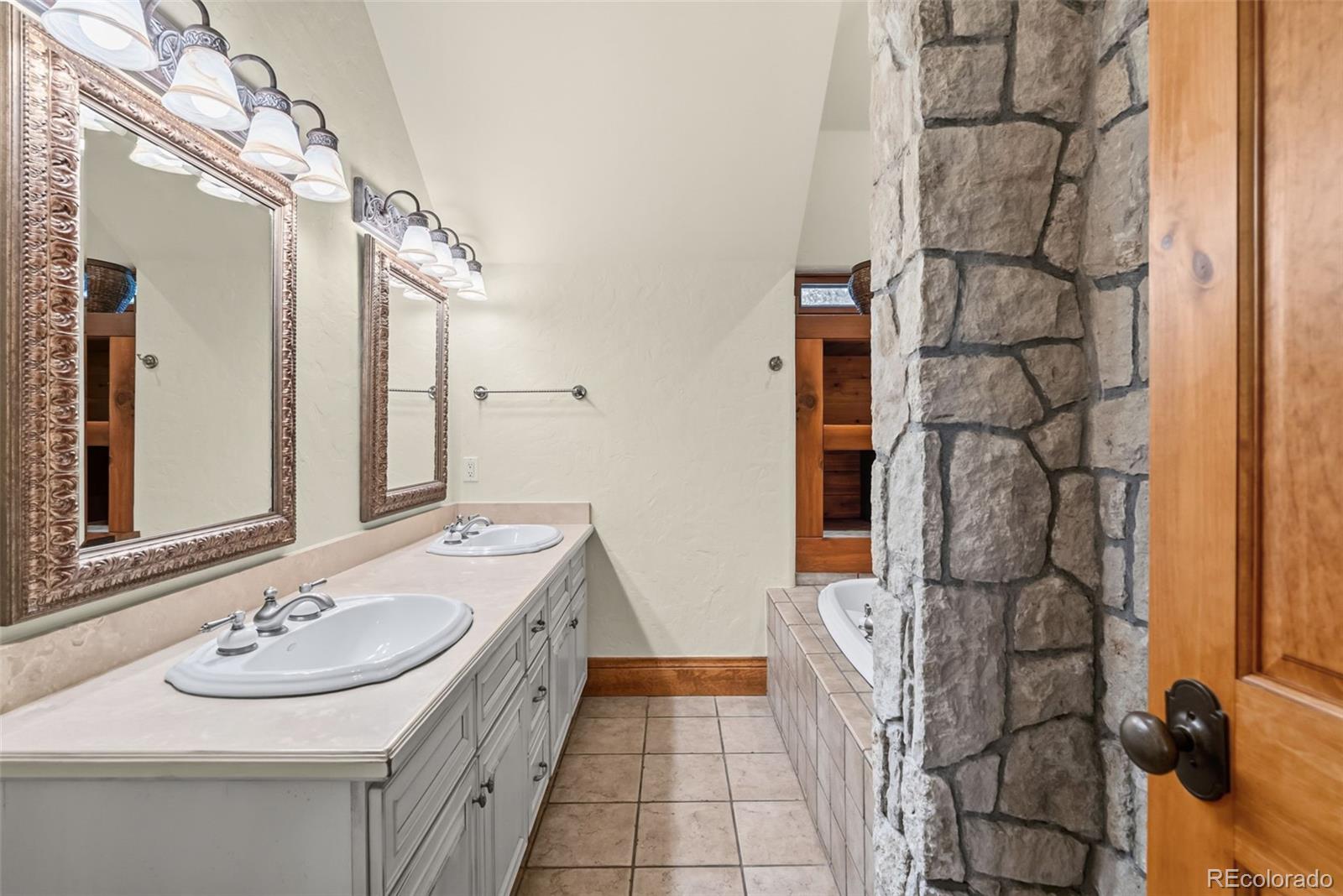 54 Boulder Cir, Breckenridge, CO, 80424, USA, 7 Bedrooms Bedrooms, ,6 BathroomsBathrooms,Residential,Active,54 Boulder Cir,9553539