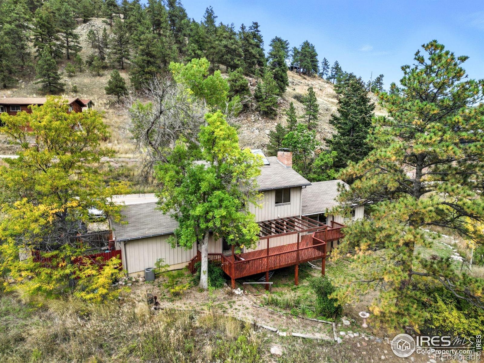 1037 Wagonwheel Gap Road