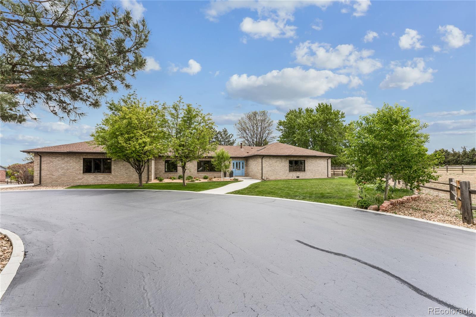 1950 W 154th Place