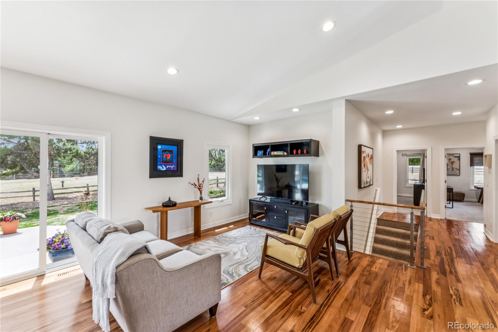 1950 W 154th Place