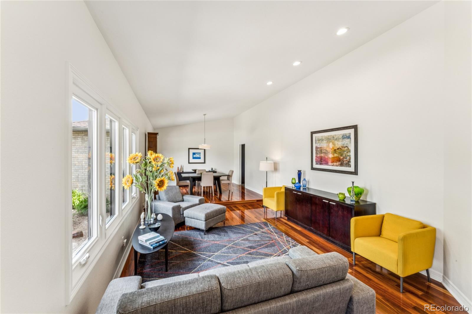 1950 W 154th Place