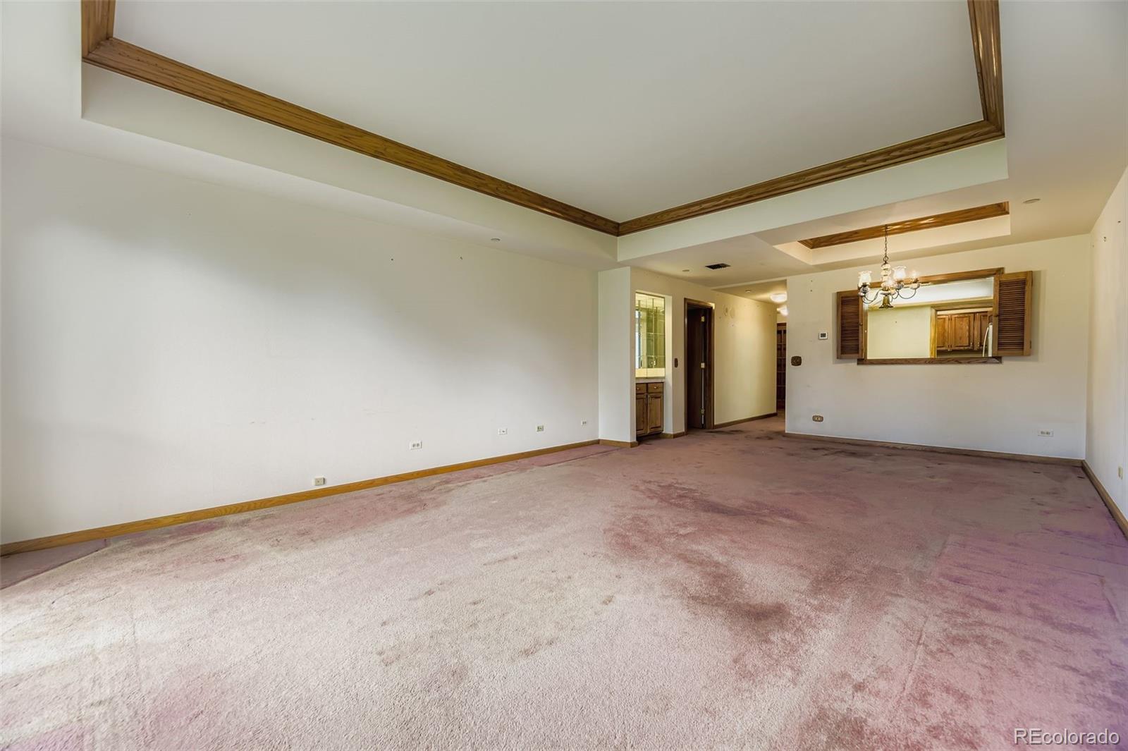 1900 E Girard Place 204