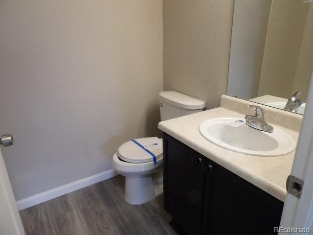 7429 S Alkire Street 103